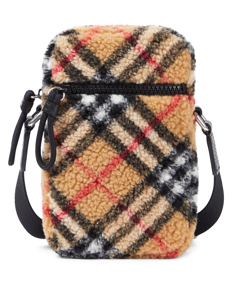 Burberry Tasche Burberry Check aus Teddyfleece Braun