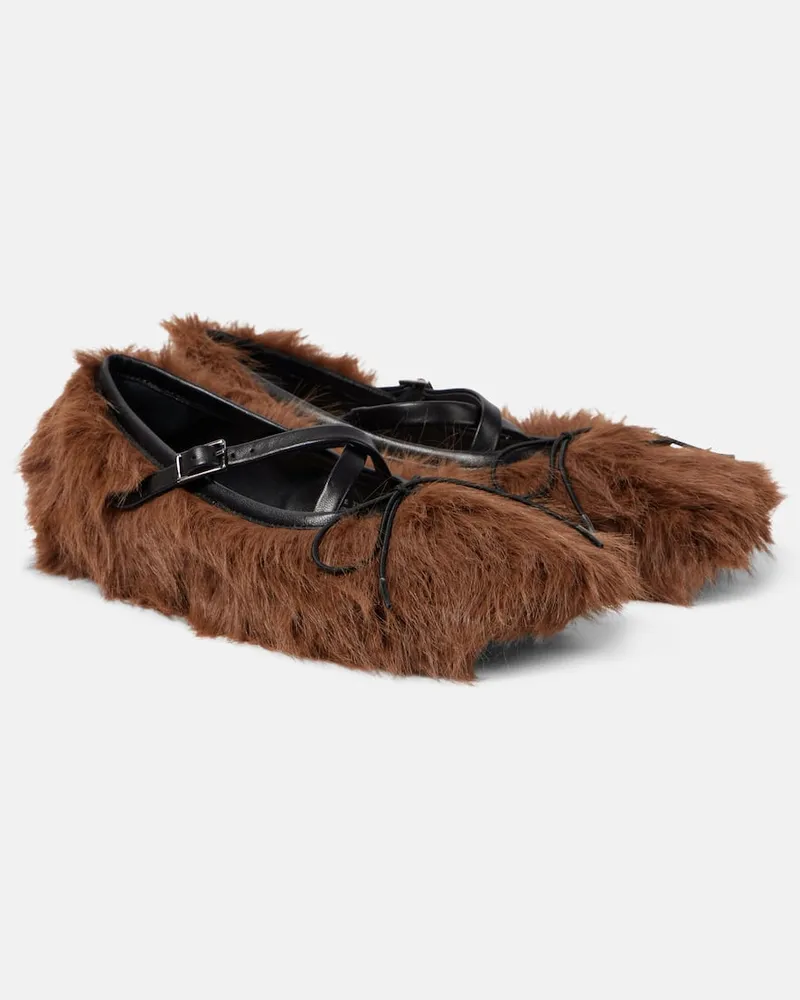 Simone Rocha Ballerinas Criss Cross aus Faux Fur Braun