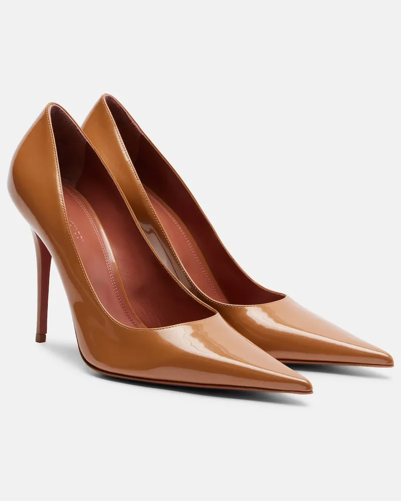 Amina Muaddi Pumps Barbara aus Lackleder Braun