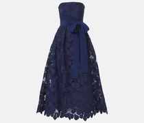 Bustier-Robe aus Spitze