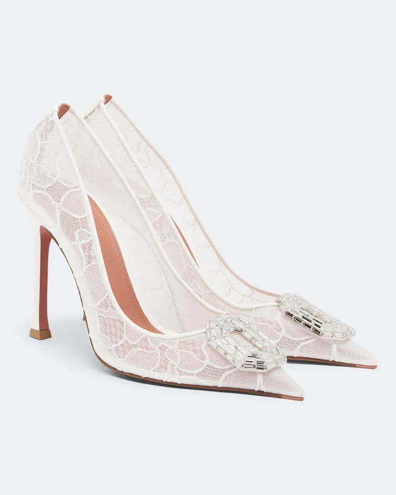Amina Muaddi Pumps Camelia aus Spitze mit Kristallen Weiß