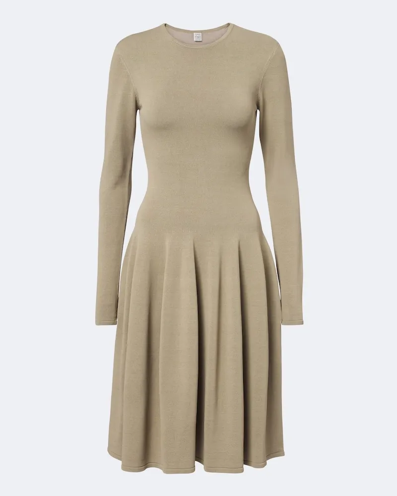 Totême Strick-Midikleid Beige