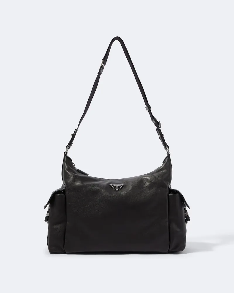 Prada Schultertasche Explore aus Leder Schwarz