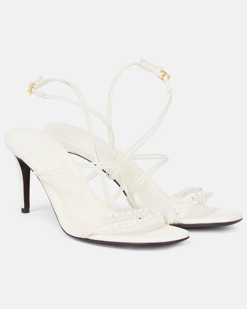 KHAITE Verzierte Sandalen Loop 75 aus Leder Weiß