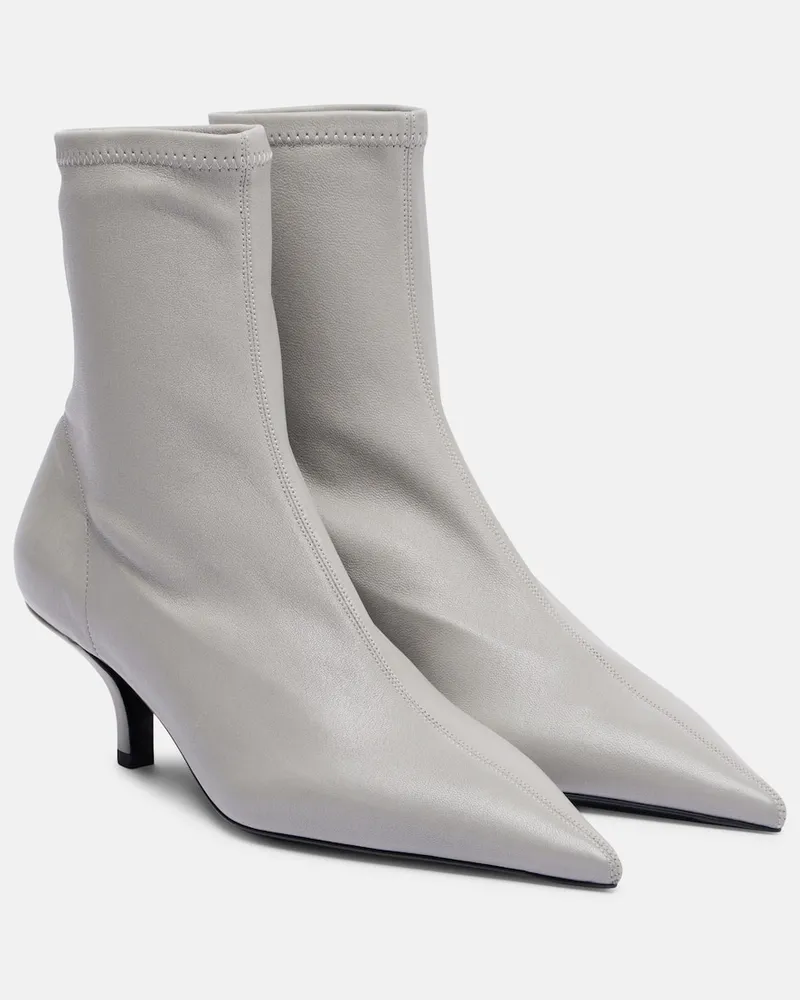 Totême Ankle Boots aus Leder Grau