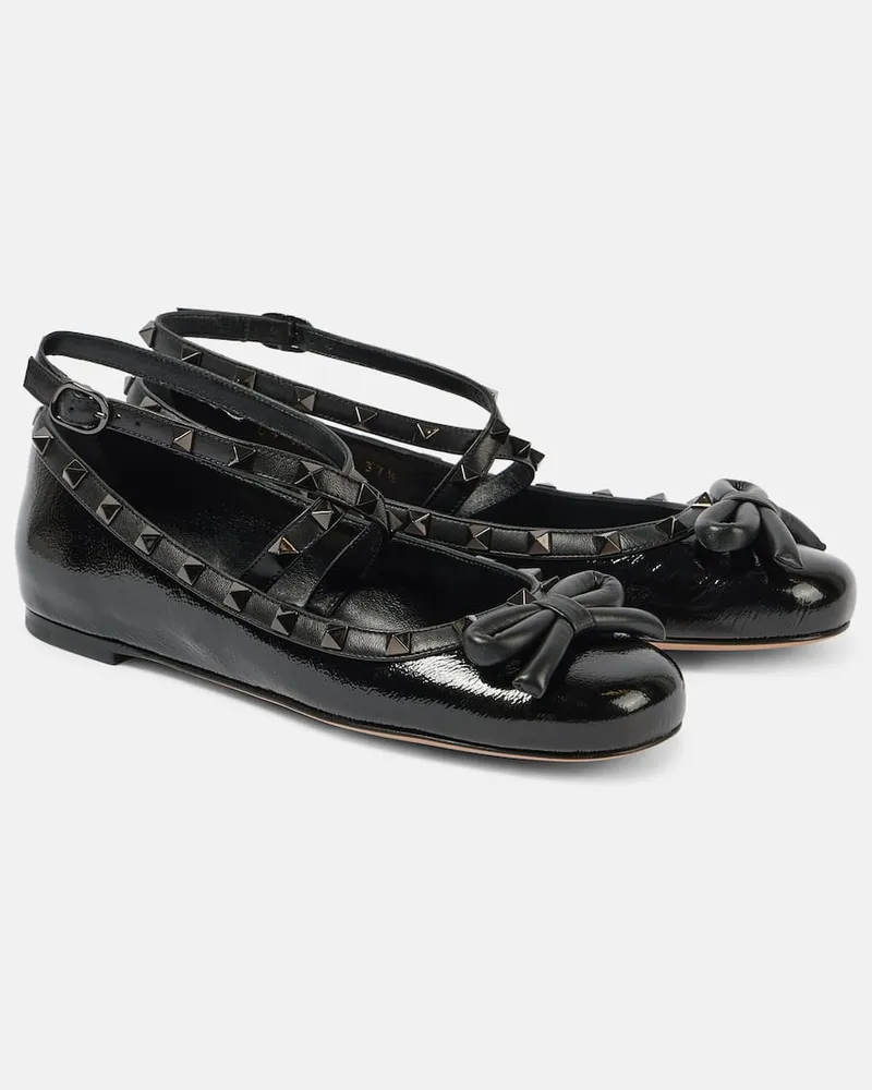 Valentino Garavani Ballerinas Rockstud aus Lackleder Schwarz