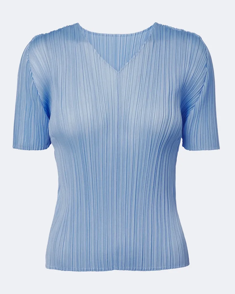 Issey Miyake Top Monthly Colors: August Blau