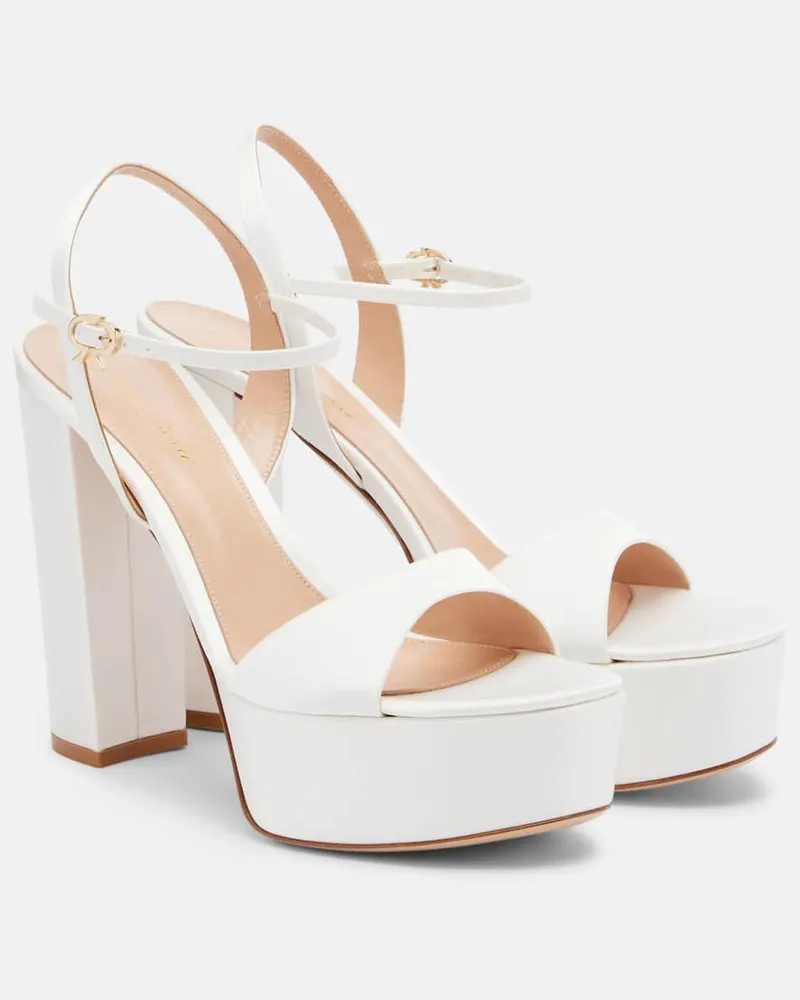 Gianvito Rossi Plateausandalen Marlena aus Satin Weiß