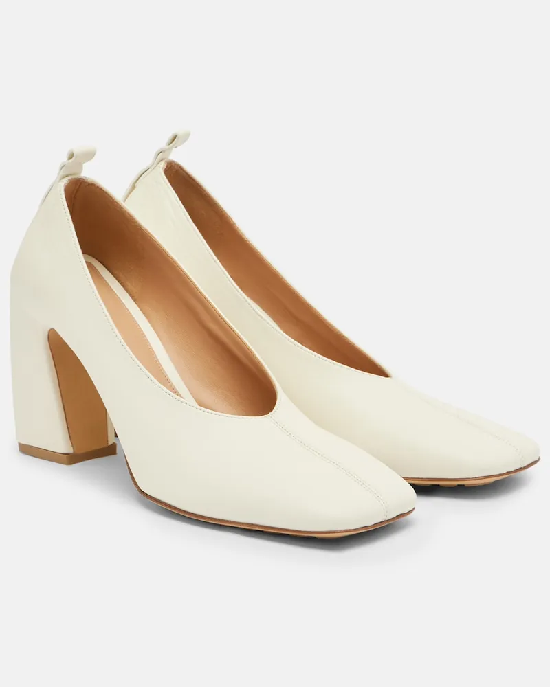 Bottega Veneta Pumps Allegra aus Leder Weiß