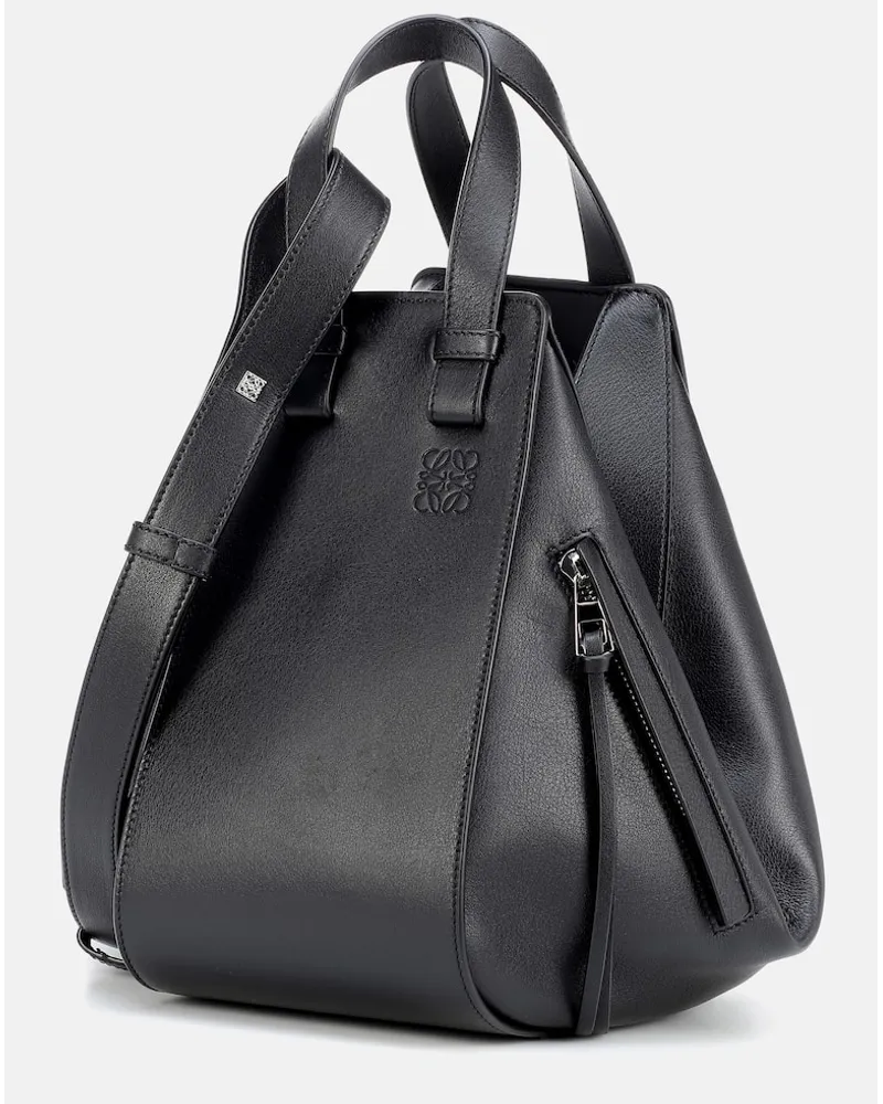Loewe Tote Hammock Small aus Leder Schwarz