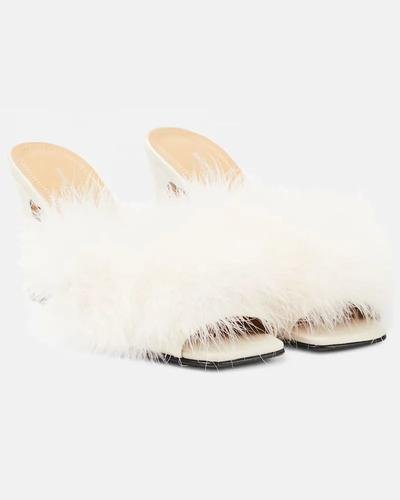 Maison Margiela Pantoletten mit Federn Weiß