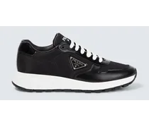 Sneakers aus Re-Nylon und Leder
