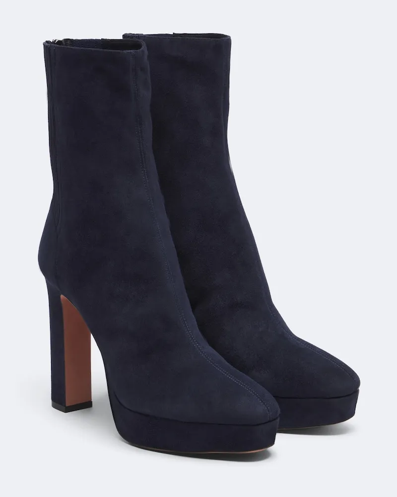 Aquazzura Ankle Boots Martine aus Veloursleder Blau
