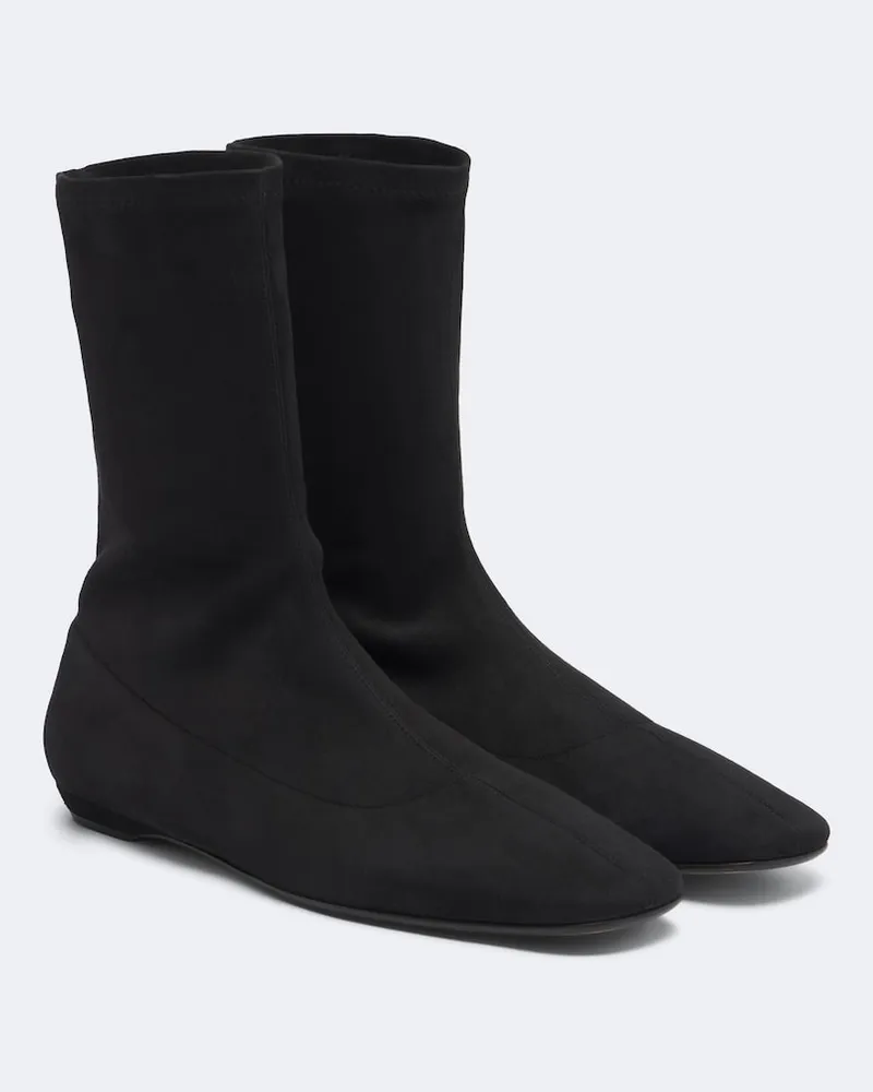The Row Ankle Boots Cindy aus Veloursleder Schwarz