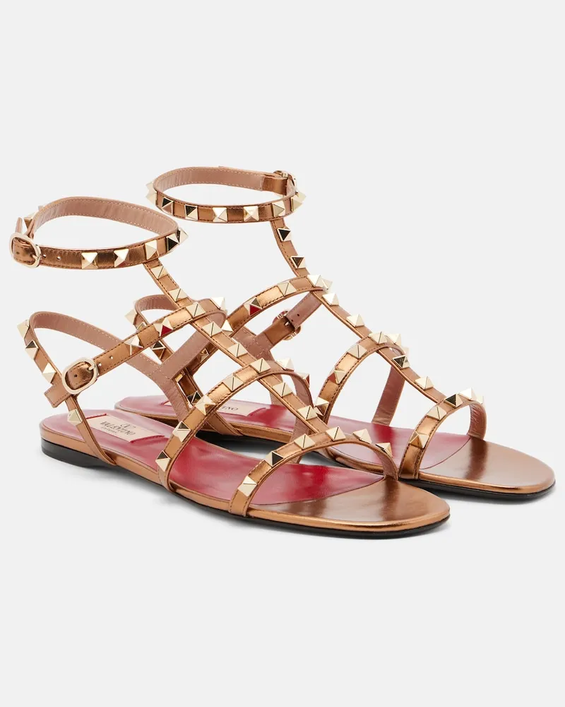 Valentino Garavani Sandalen Rockstud aus Metallic-Leder Gold
