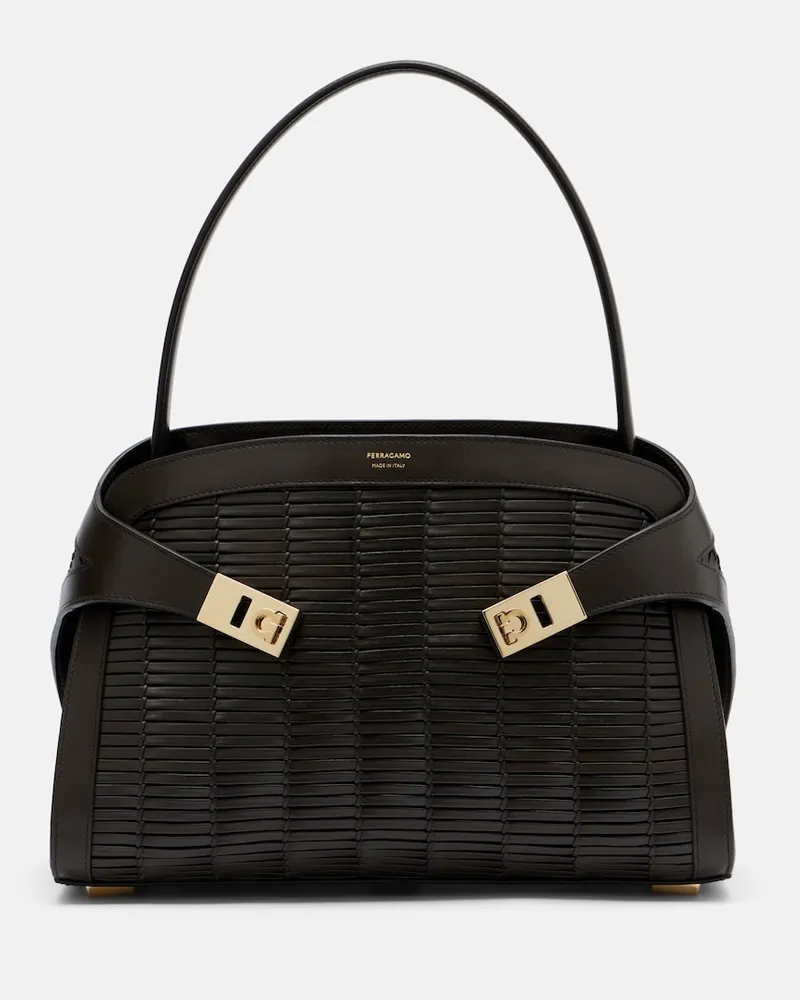 Ferragamo Schultertasche Hug Medium aus Leder Braun