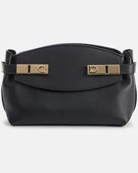 Ferragamo Schultertasche Hug Small aus Leder Schwarz