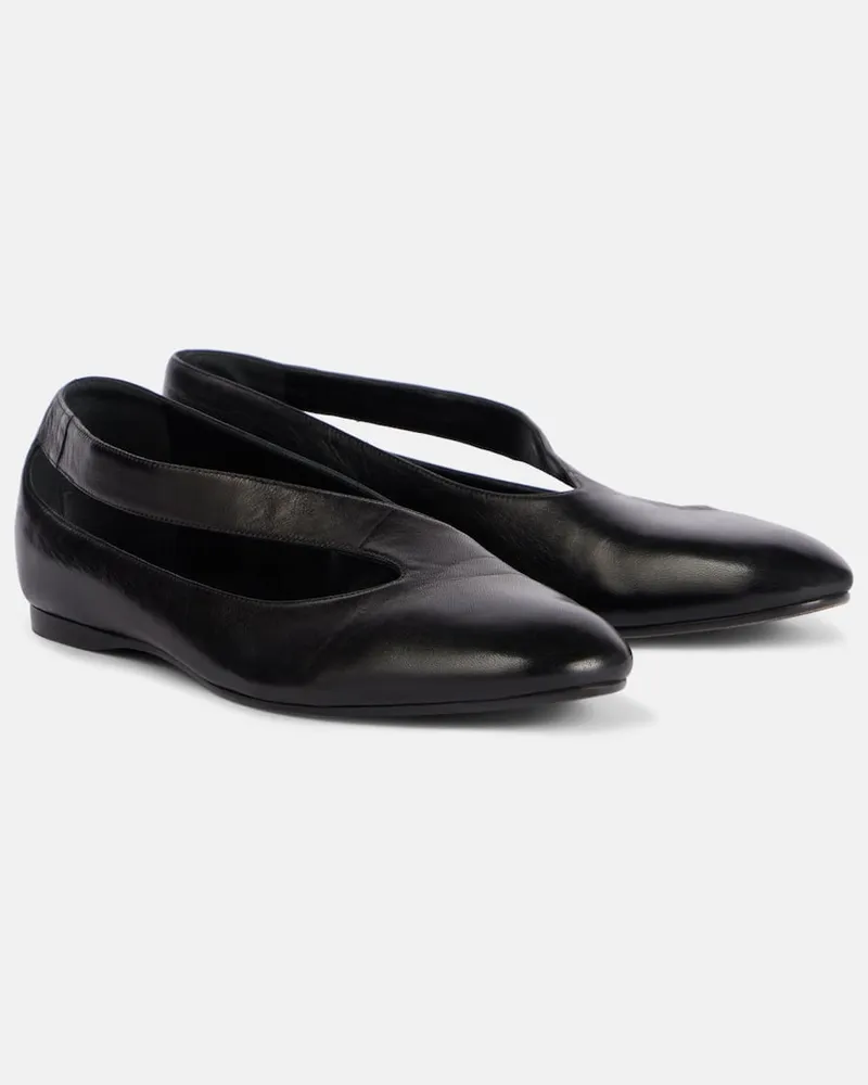 KHAITE Ballerinas Diana aus Leder Schwarz