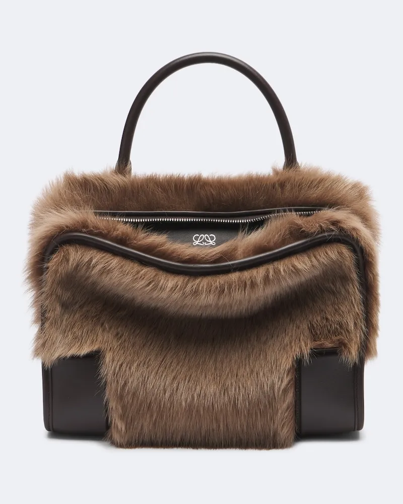 Loewe Henkeltasche Amazona 180 Medium aus Shearling Braun