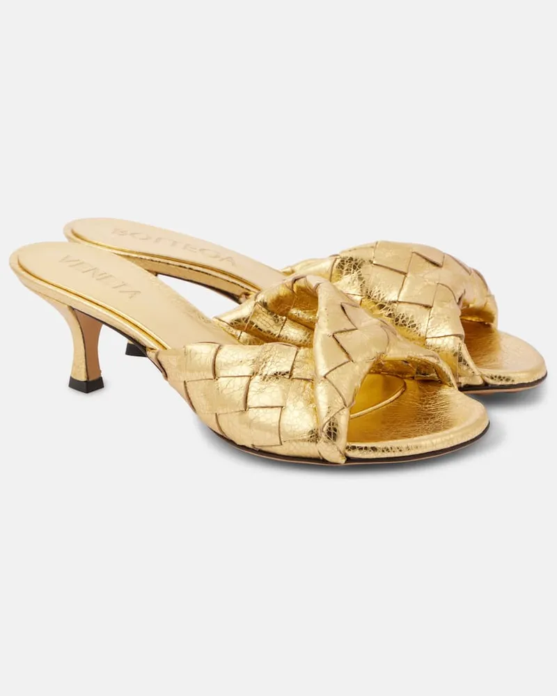 Bottega Veneta Pantoletten Blink 50 aus Metallic-Leder Gold