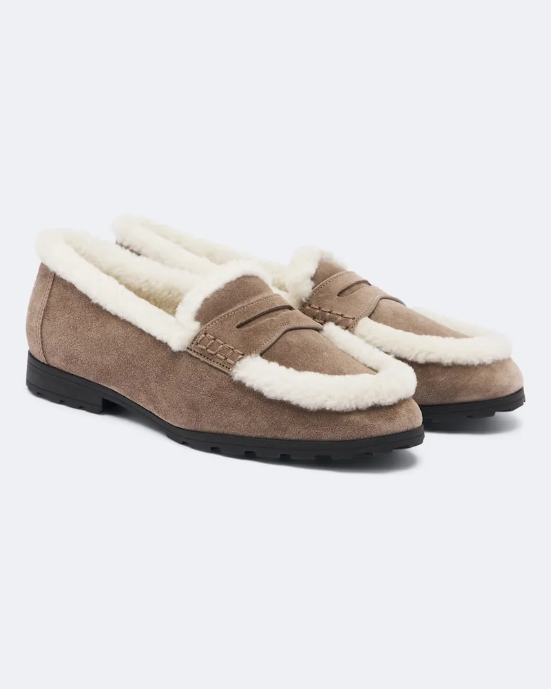 Veronica Beard Loafers aus Veloursleder mit Shearling Beige