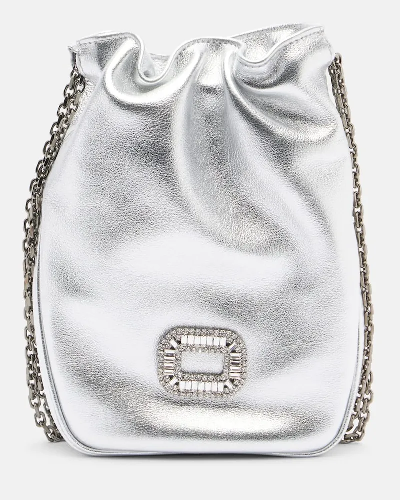 Roger Vivier Bucket Bag Pilgrim Nano aus Metallic-Leder Silber
