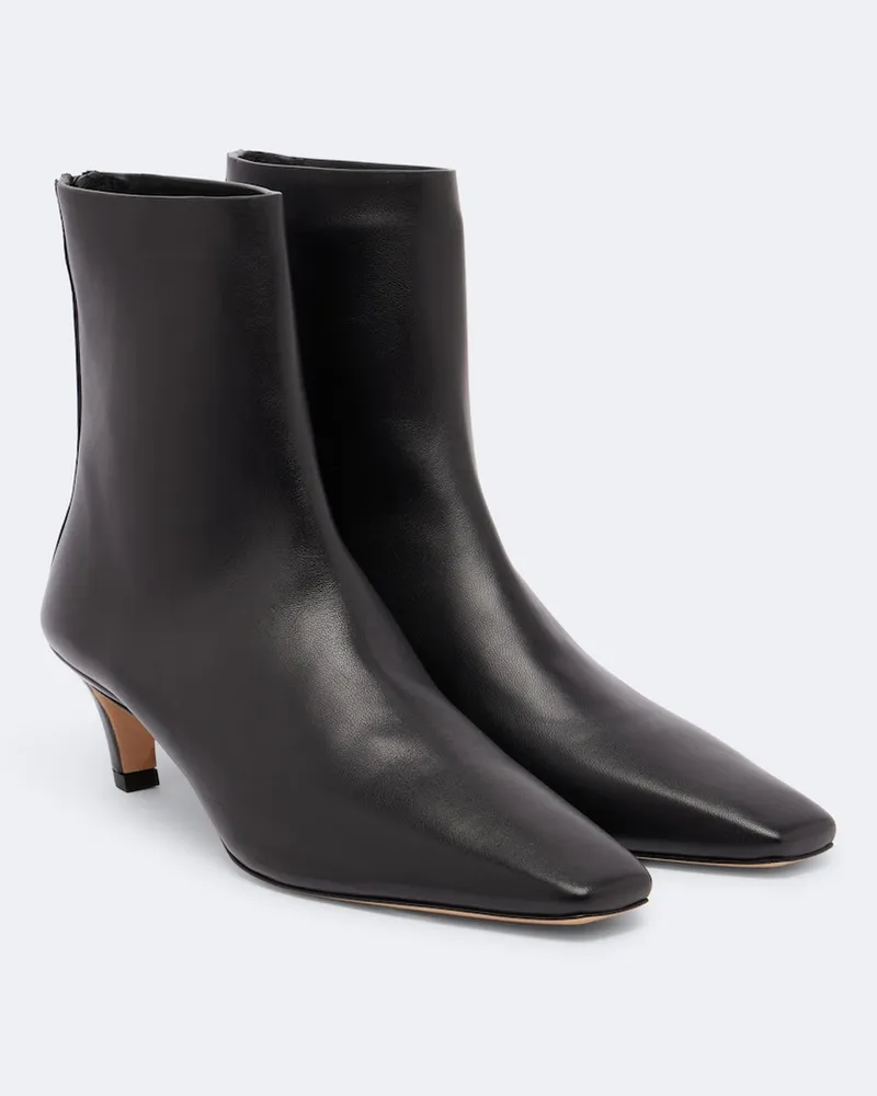 Totême Ankle Boots aus Leder Schwarz