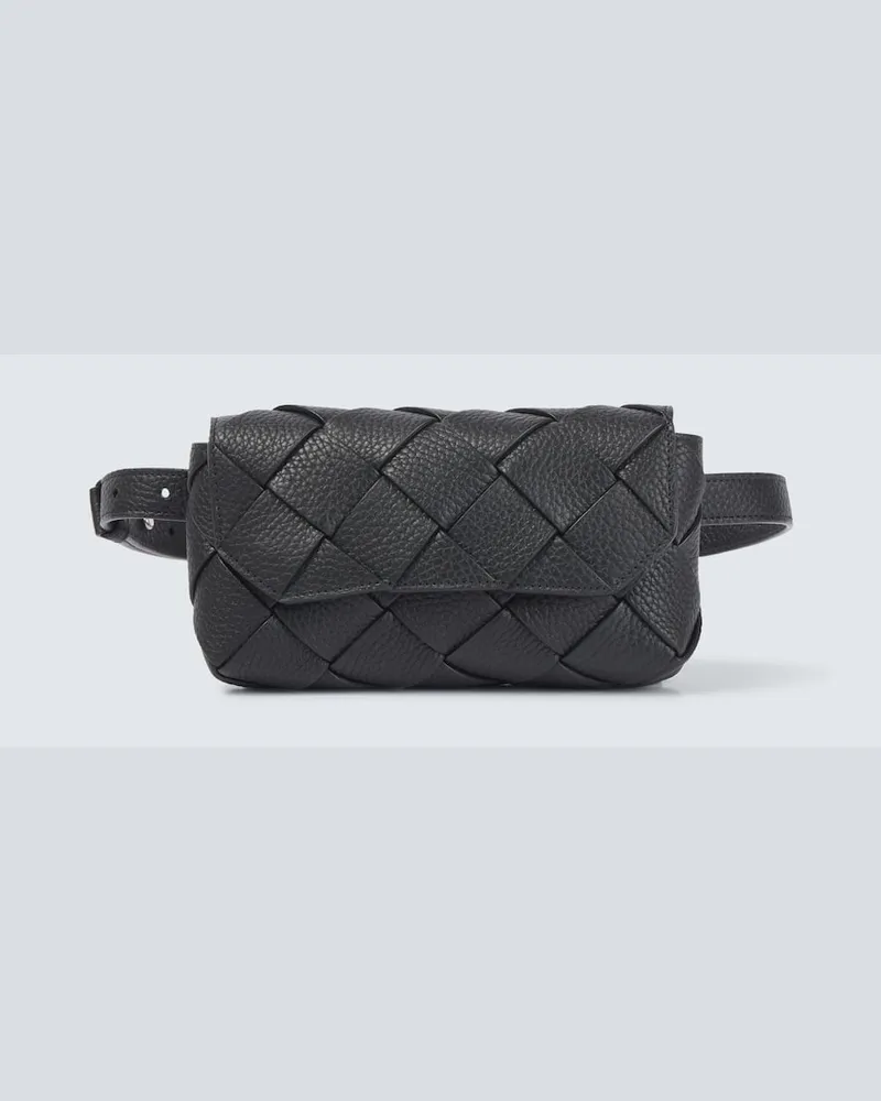 Bottega Veneta Guerteltasche Diago Intreccio aus Leder Schwarz