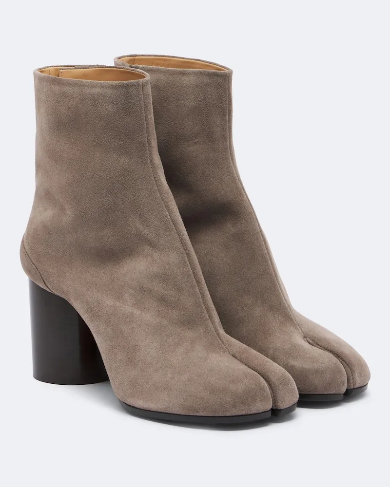 Maison Margiela Ankle Boots Tabi aus Veloursleder Beige