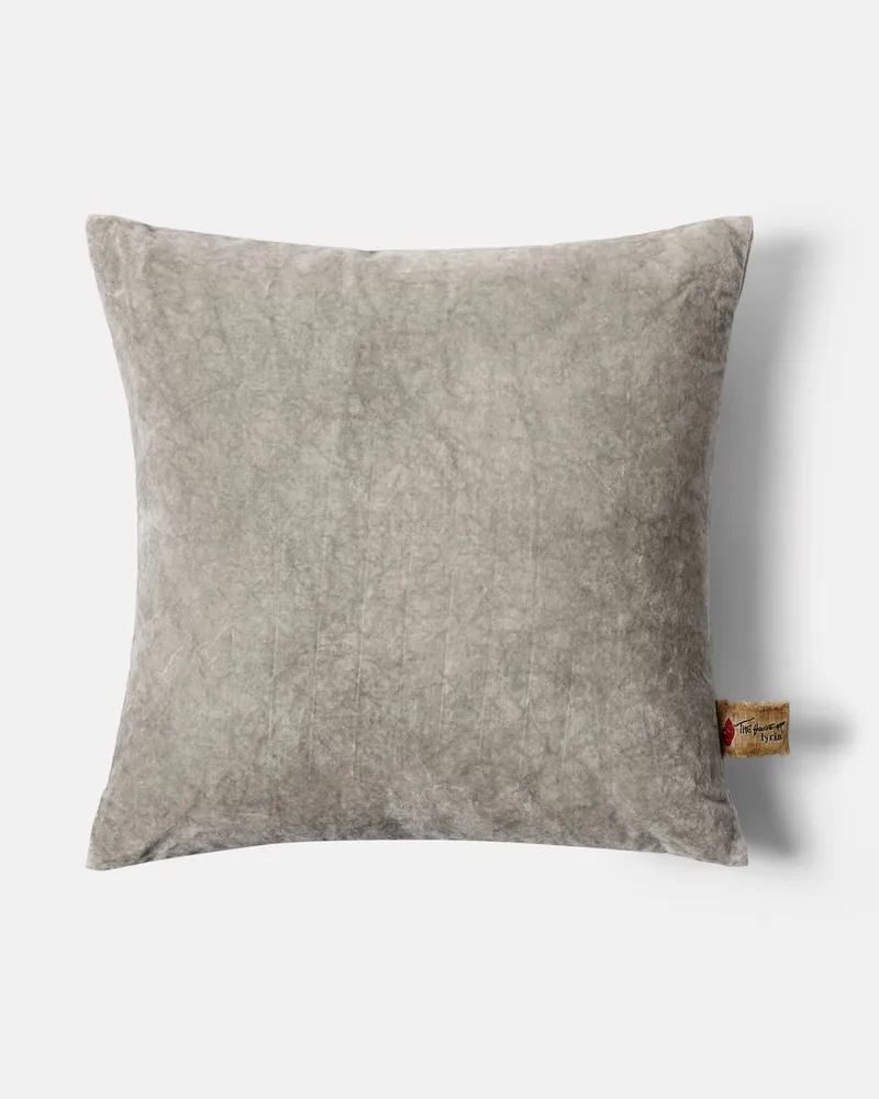 The House of Lyria Kissen Clusia aus Samt Grau