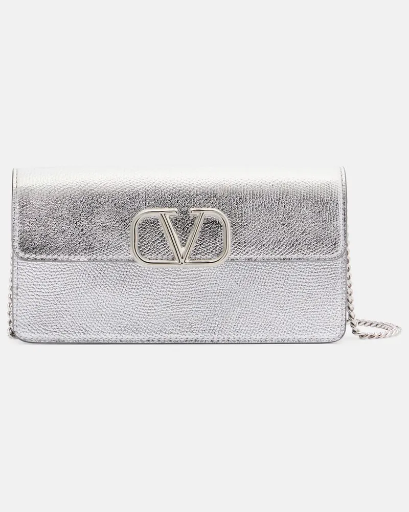 Valentino Garavani Crossbody Bag VLogo Mini aus Metallic-Leder Silber