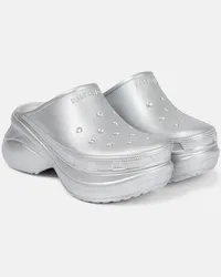 Balenciaga X Crocs Plateau-Pantoletten Silber