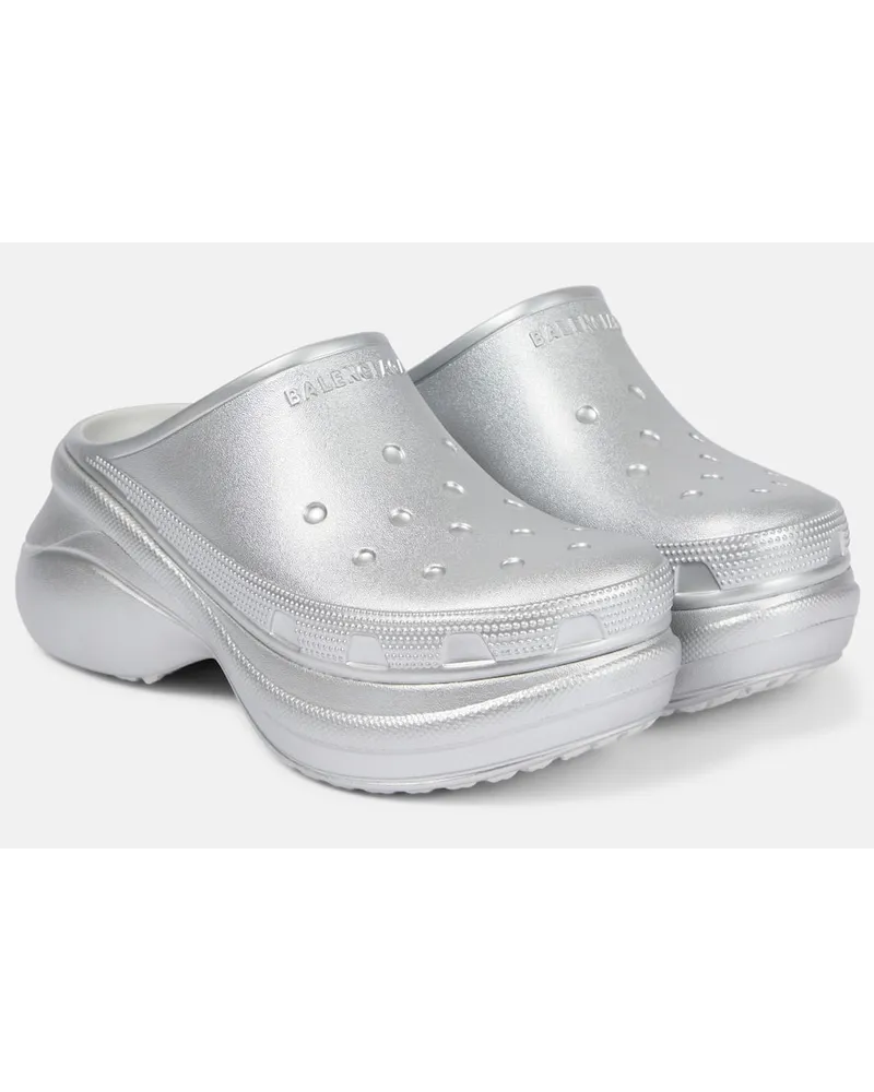 Balenciaga X Crocs Plateau-Pantoletten Silber