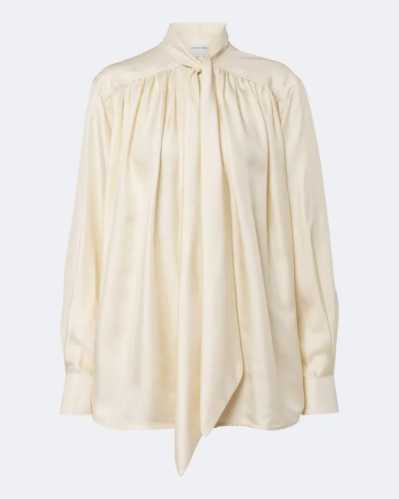Bottega Veneta Schluppenbluse aus Seiden-Twill Beige
