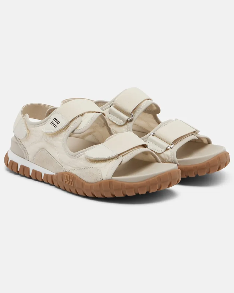 Miu Miu Sandalen Tyre mit Lederbesatz Beige