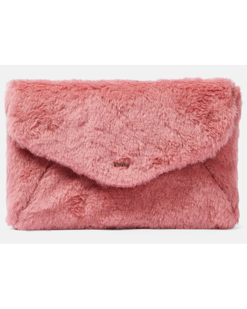 Max Mara Clutch aus Teddyfleece Pink