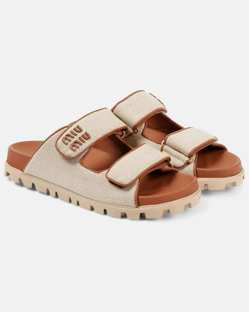 Miu Miu Sandalen aus Canvas Nude