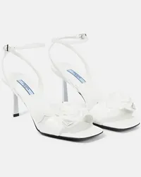 Prada Verzierte Sandalen aus Leder Weiss