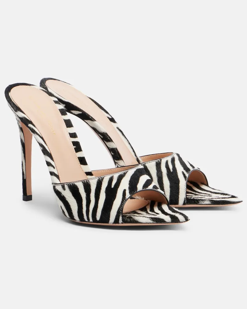 Gianvito Rossi Mules aus Kalbshaar Weiß
