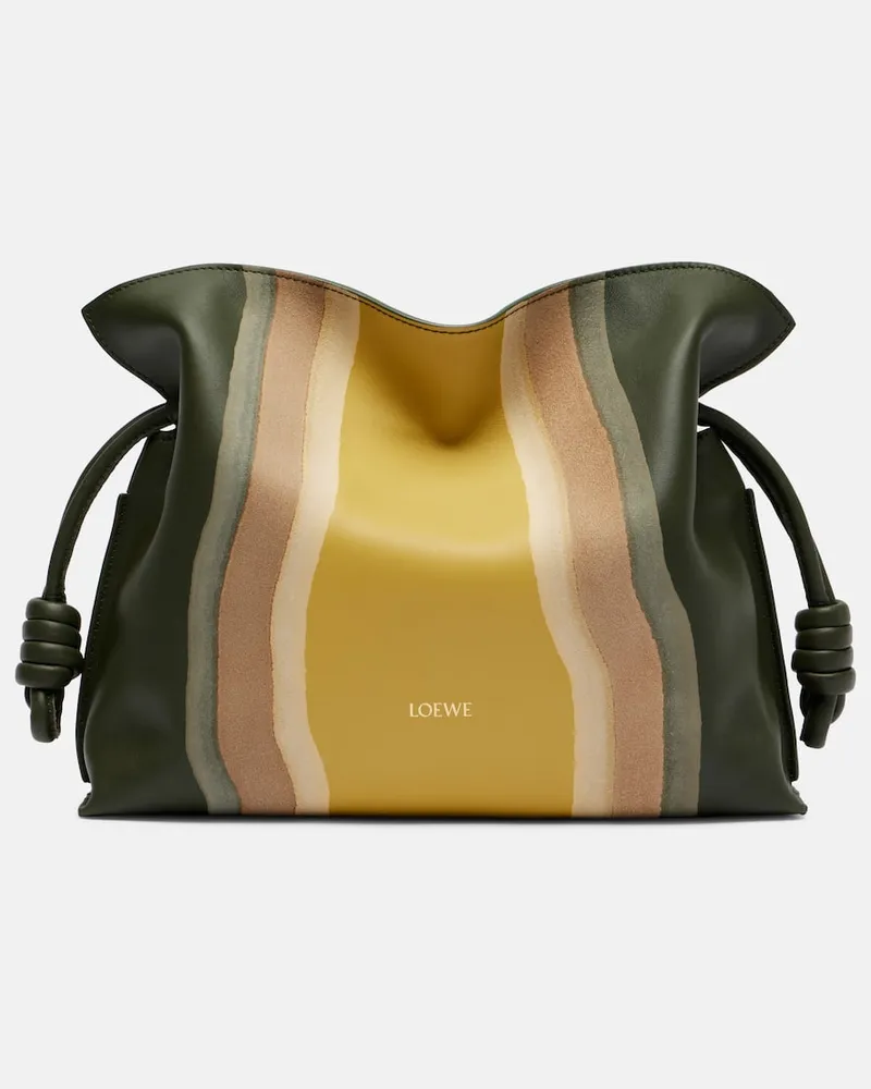 Loewe Clutch Flamenco Medium aus Leder und Veloursleder Grã¼n
