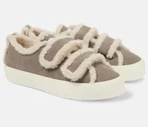 Sneakers aus Veloursleder mit Shearling