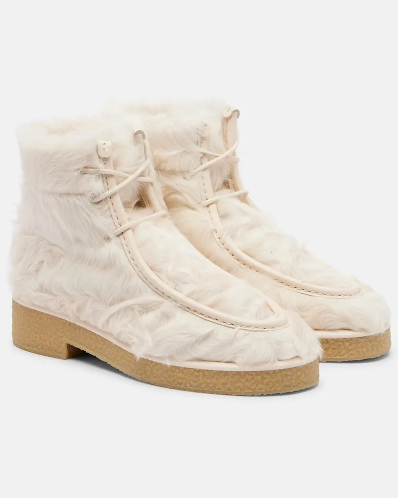 Aquazzura Ankle Boots Frosty aus Shearling Weiß