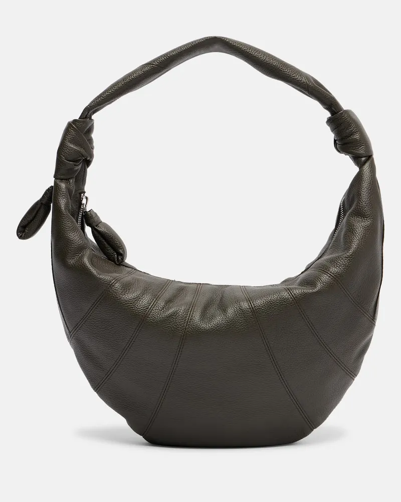 Christophe Lemaire Schultertasche Fortune Croissant aus Leder Grün