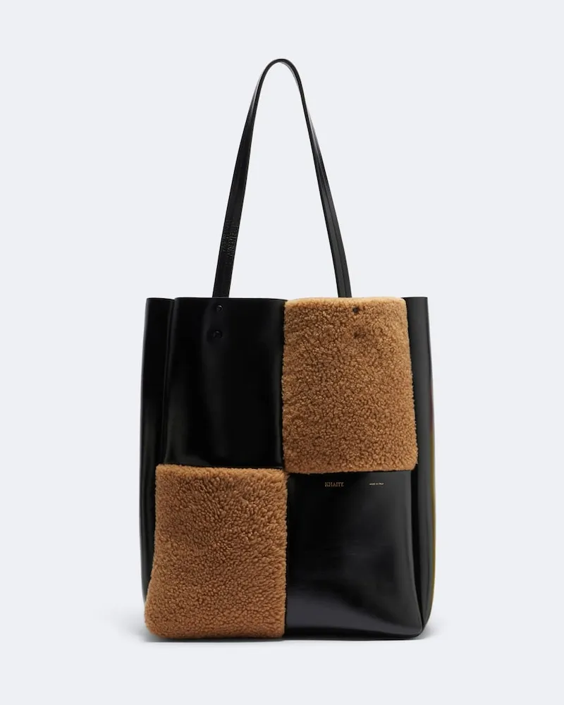 KHAITE Shopper Zoe Medium aus Shearling Schwarz