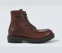 Schnürstiefel aus Leder