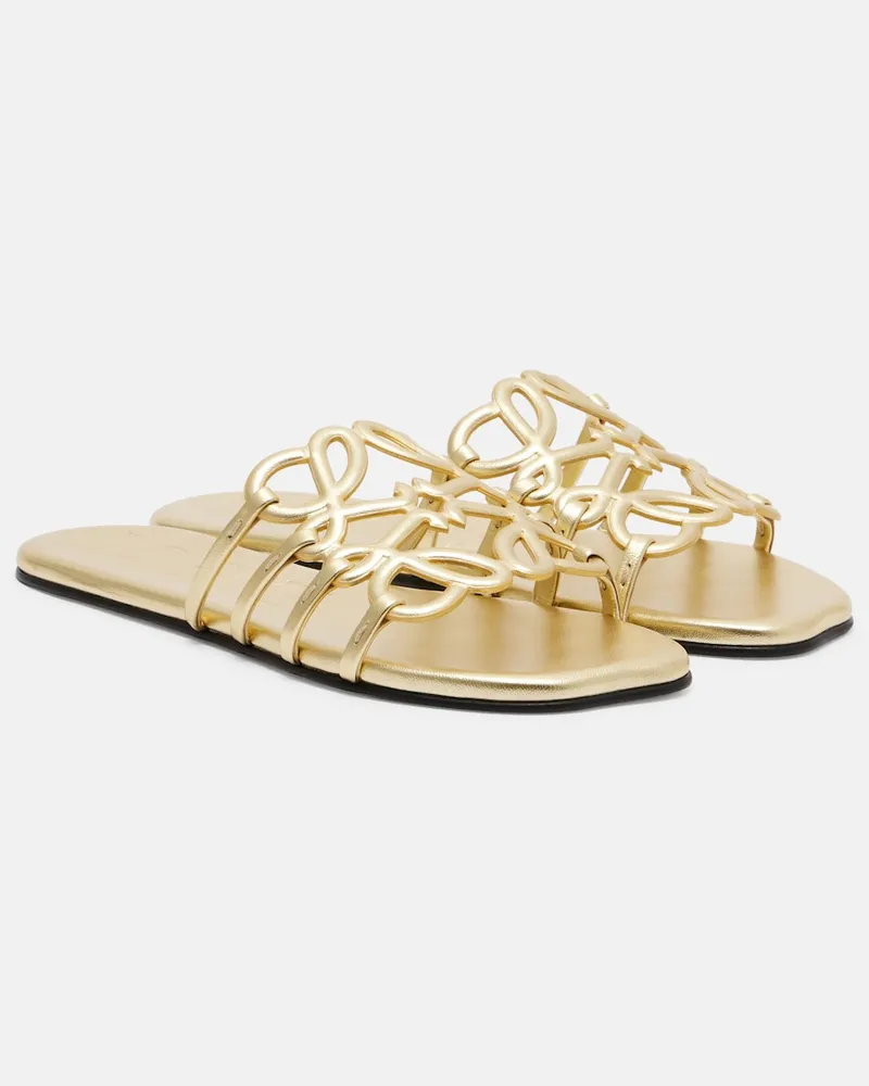 Loewe Paula's Ibiza Pantoletten Petal Anagram aus Leder Gold