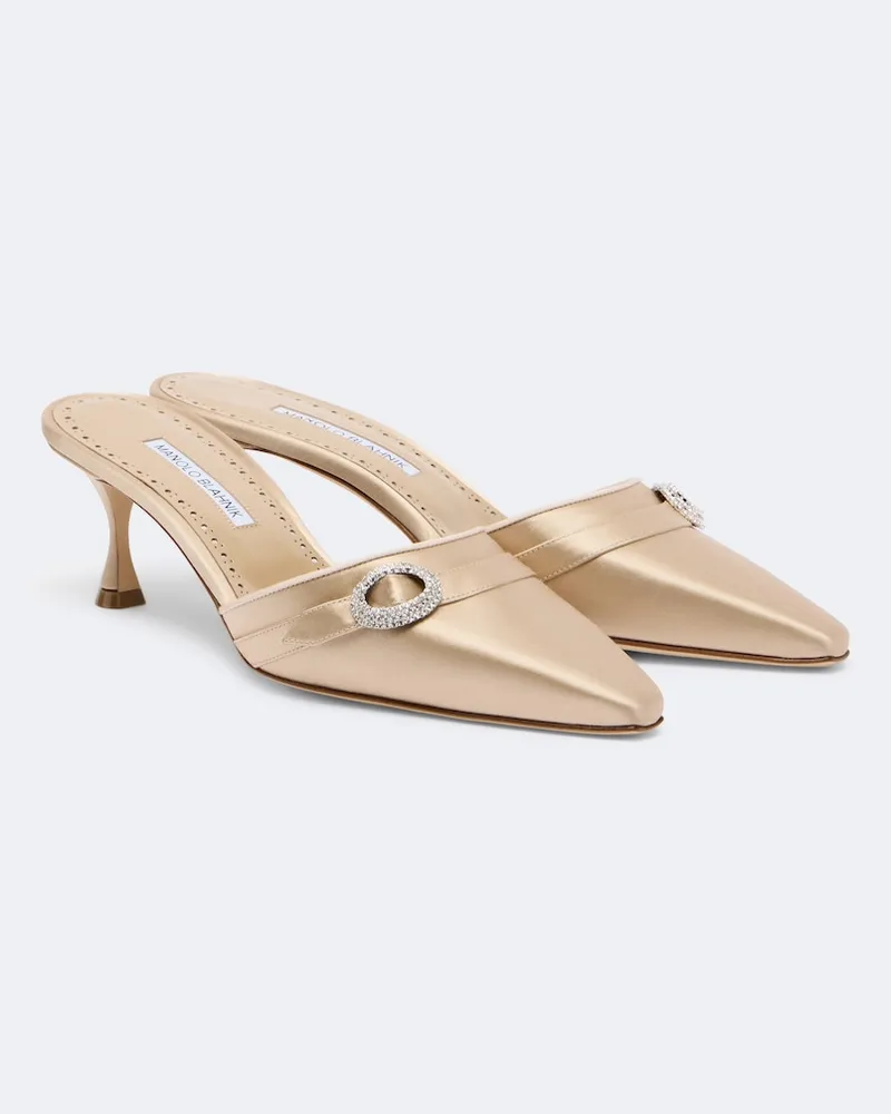 Manolo Blahnik Mules aus Satin mit Kristallen Gold
