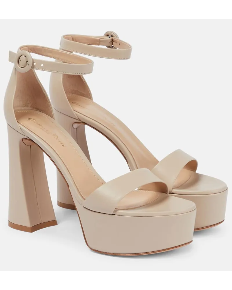 Gianvito Rossi Plateausandalen aus Leder Beige