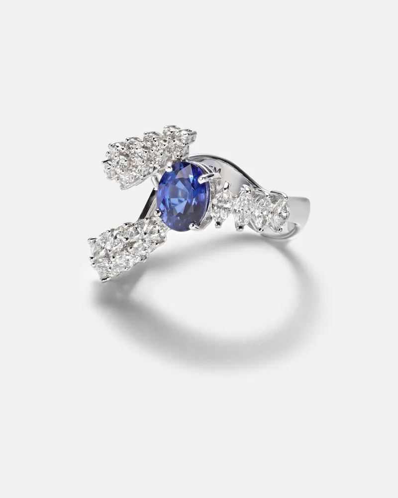 YEPREM Ring Reign Supreme aus 18kt Weißgold mit Diamanten und Saphir Gold