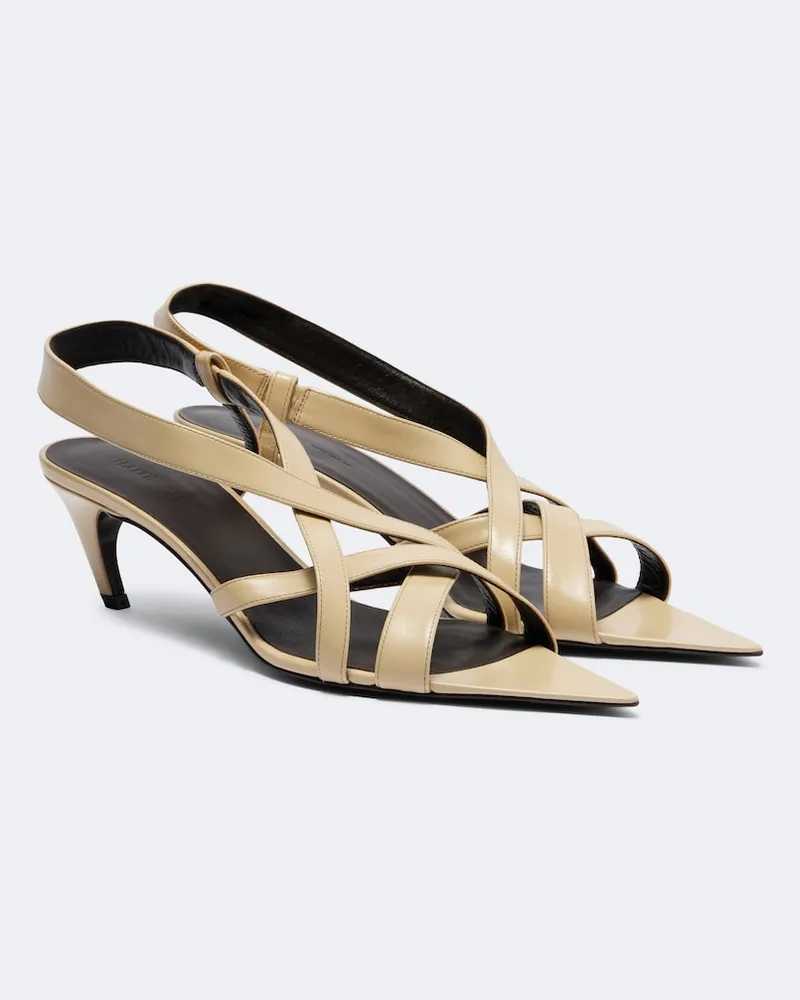 KHAITE Slingback-Sandalen Sadie aus Leder Beige